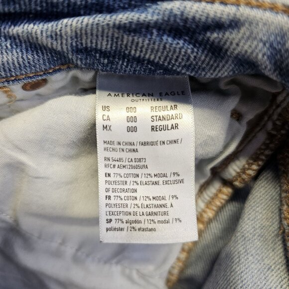 American Eagle Jeans Womens Size 000 Light Wash Mom Jean Stretch Distressed - Picture 7 of 12